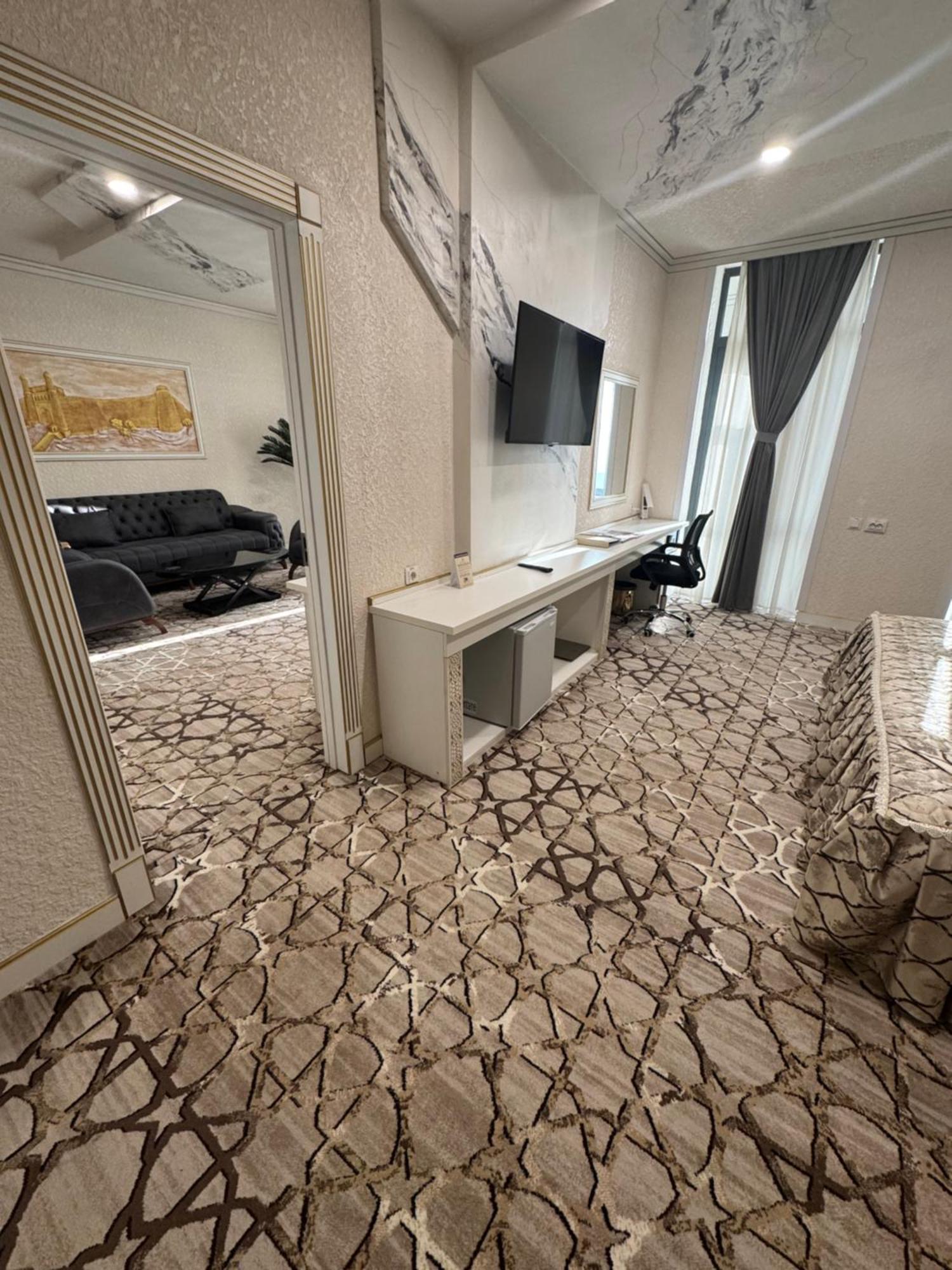 Bukhara City Hotel Turon City Plaza ภายนอก รูปภาพ
