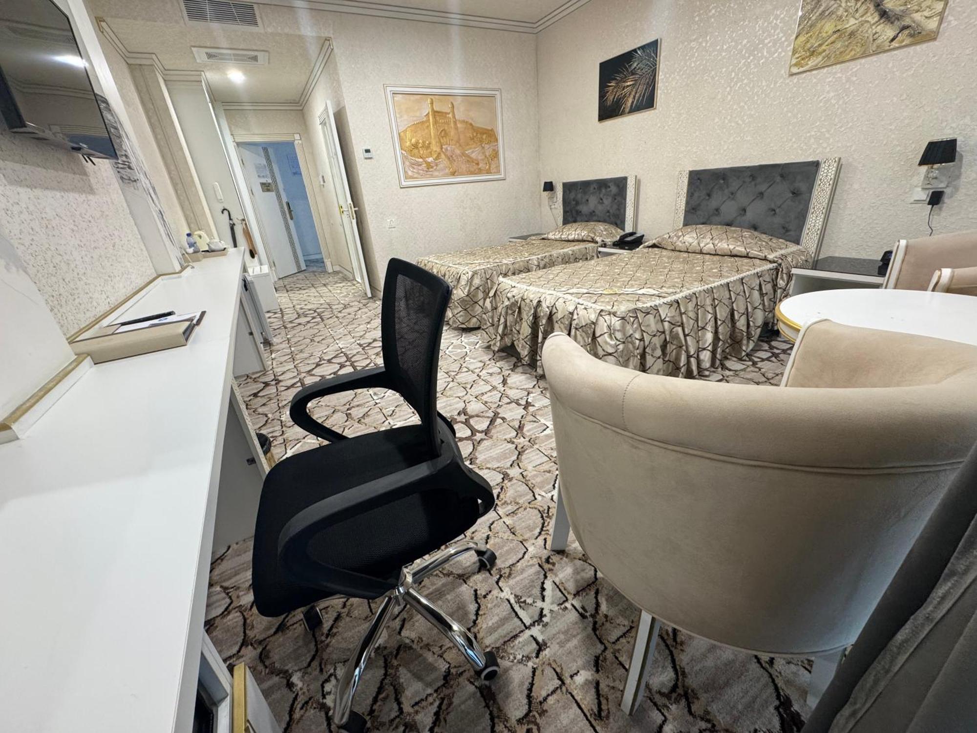 Bukhara City Hotel Turon City Plaza ภายนอก รูปภาพ