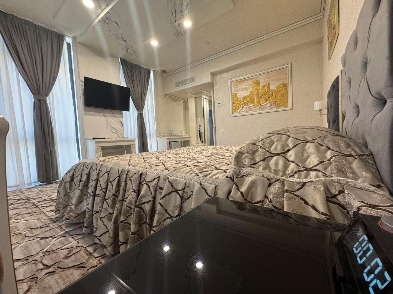 Bukhara City Hotel Turon City Plaza ภายนอก รูปภาพ