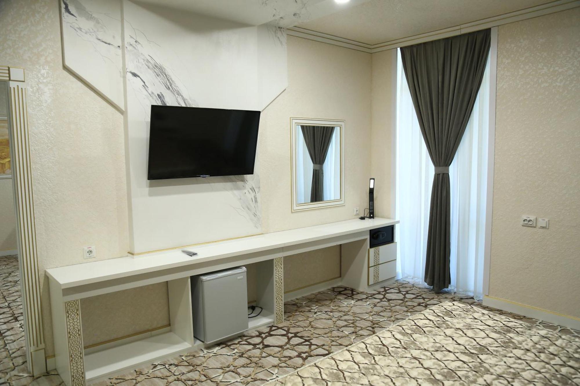 Bukhara City Hotel Turon City Plaza ภายนอก รูปภาพ