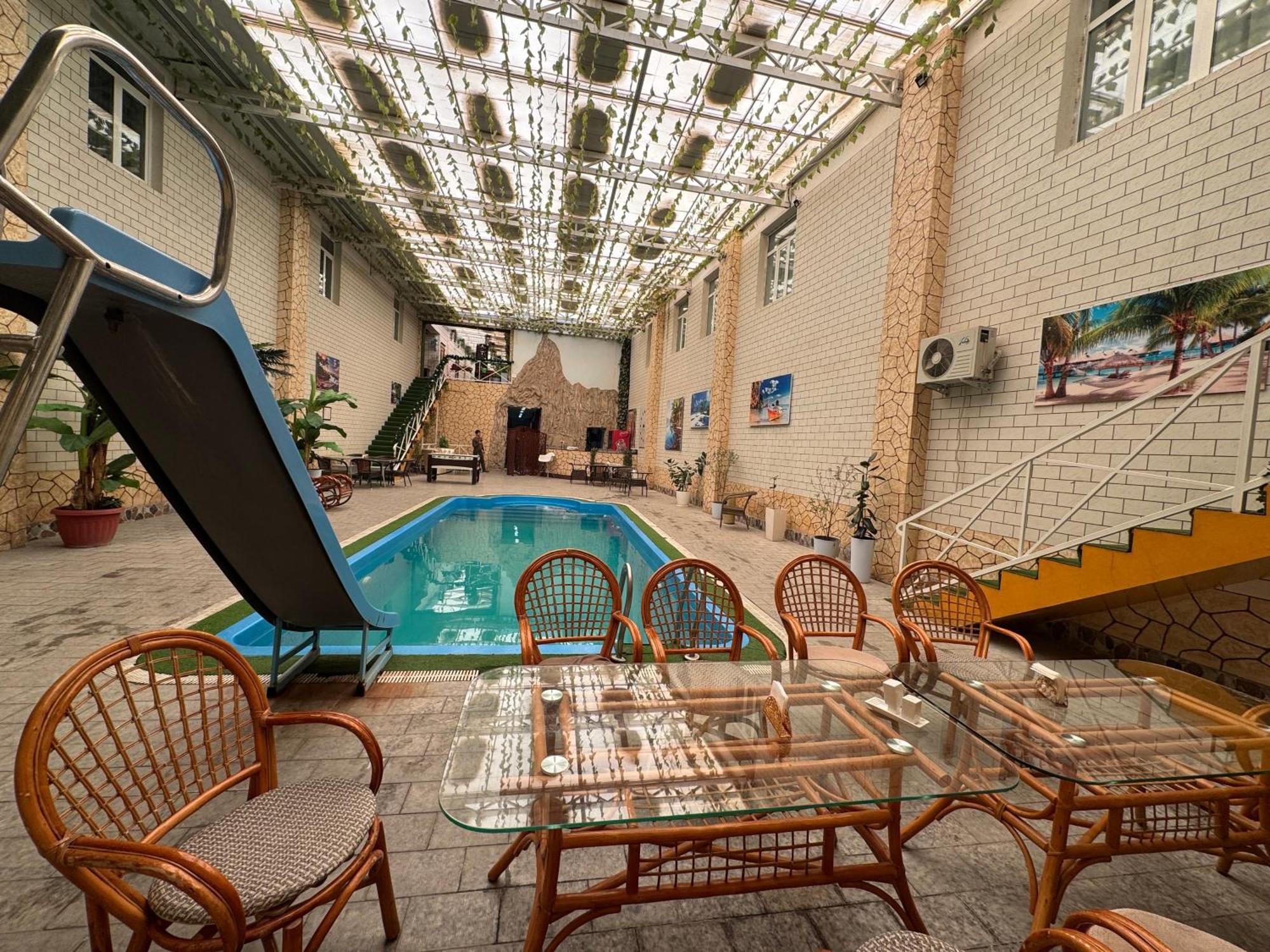 Bukhara City Hotel Turon City Plaza ภายนอก รูปภาพ