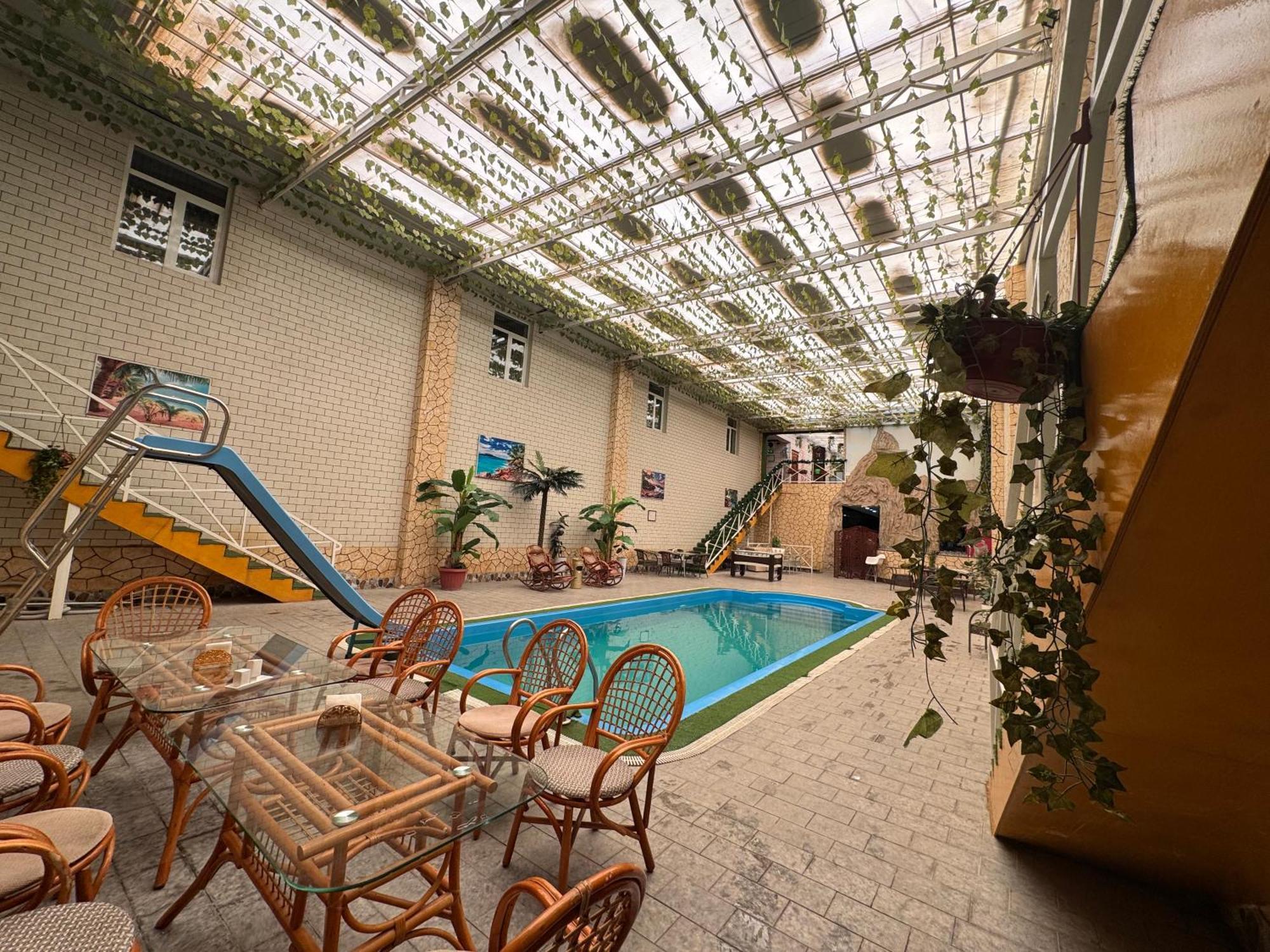 Bukhara City Hotel Turon City Plaza ภายนอก รูปภาพ